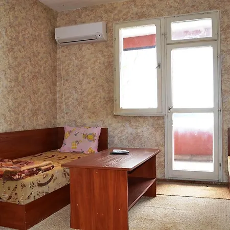 Montazhi Ead Dorm *